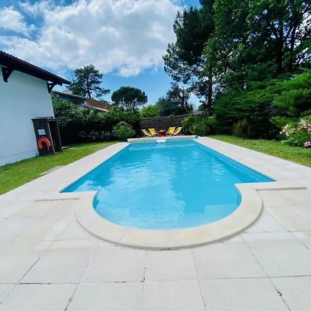Swimmingpool - - Geschaefte By Interhome * Andernos-les-Bains